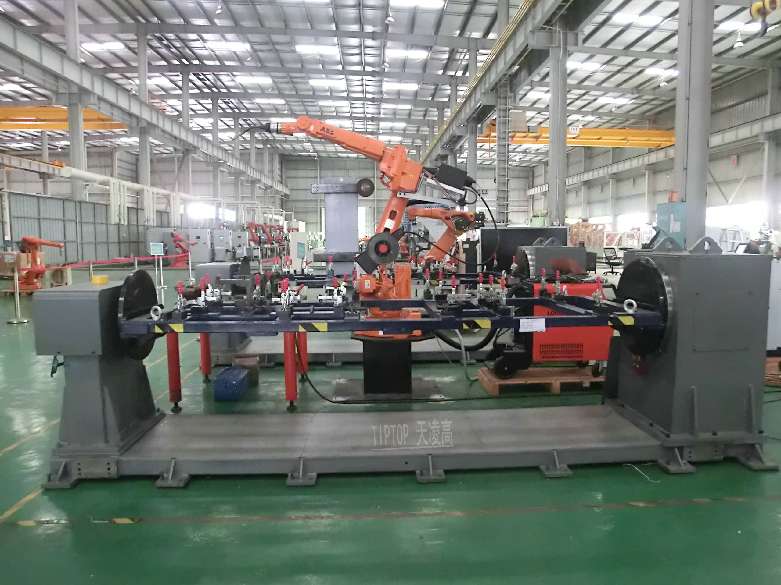 平臺與機器人柔性工裝案例