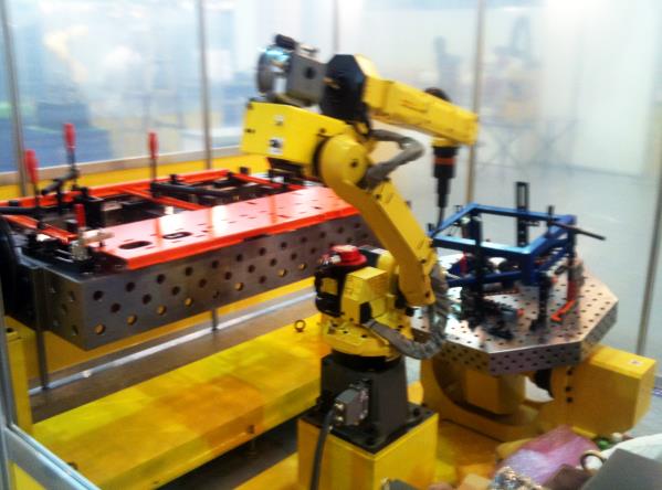 機器人三維柔性焊接工作臺